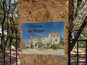 Maisons de vacances Apartment in Provence castle with pool and air conditioning : photos des chambres