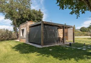 Le Querce exclusive c house