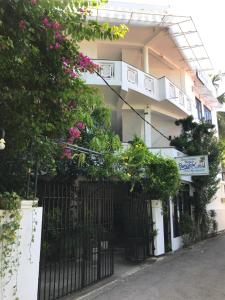 Unawatuna Beach Bungalow -