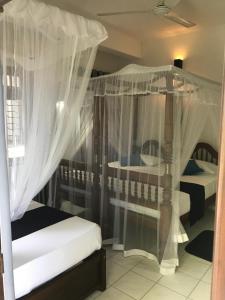 Unawatuna Beach Bungalow -