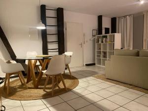 Denkmalschutz - Zentral - Haustiere - Messe