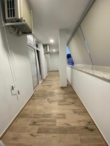 8th Floor Luxury Apartament Tirana