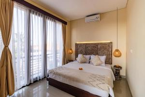 NEWLY RENOVATED trendy 4bd Pvt villa in Seminyak