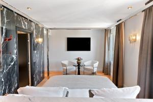 Hotels Hotel San Carlu Citadelle Ajaccio : photos des chambres