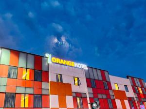 1 Orange Hotel KLIA & KLIA2 - 2hvězdičkové hotely ve městě Sepang