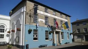 The Bell Hotel, Saxmundham - 伍德布里奇