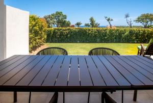 Emerald Green 2380 Golf & beach