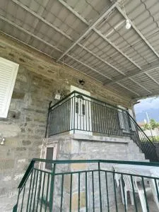 Villa Lochia - Mikrospilia House - Kipseli