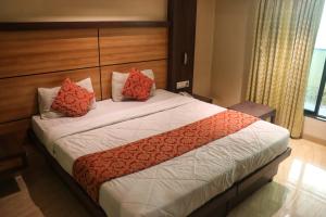 Hotel Mourya Residency
