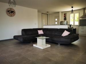 Maisons de vacances Charmante maison de vacances avec piscine : photos des chambres