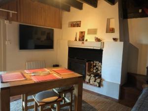 Chalets CHARMANT CHALET dans les monts du Forez : photos des chambres