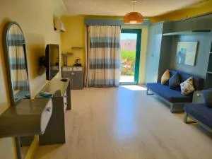 Vitamin Sea Studio - La Hacienda Ras Sudr - Makman