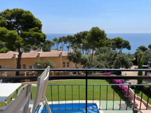 AW-2 CALELLA DE PALAFRUGELL 6Pax