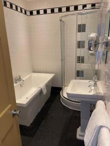 Superior Double Room room in Manor Hotel by Greene King Inns