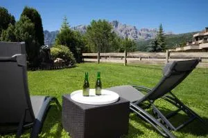 Jardín de Saras by BeValle - Búbal