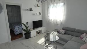 Two-room Apartment LIDIJA with terrace and parking