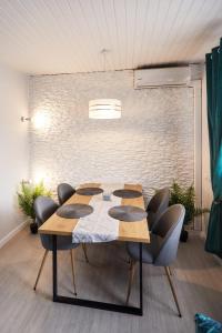 Apartament LIVIA dwupoziomowy klimatyzacja wi fi