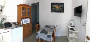 Appartements Les Pastourelles : Studio avec Vue sur Jardin