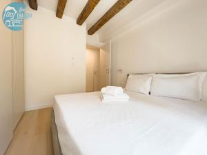 Cavana 10 Tirabora Short Rent, con parcheggio privato