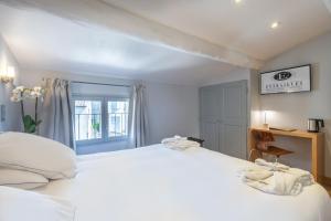 Hotels Boutique Hotel Entraigues : photos des chambres