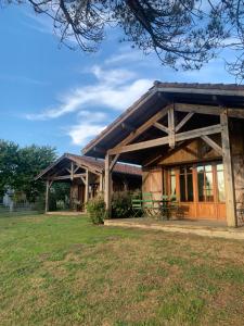 Maisons d'hotes Maison de Mezos : photos des chambres