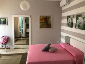 Studio Apartment with Sea View