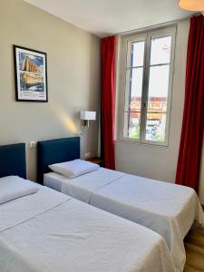 Hotels Hotel Laperouse : photos des chambres