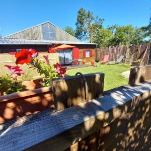 Maisons de vacances La cabane au fond du jardin : photos des chambres