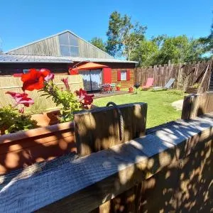 La cabane au fond du jardin - Sévérac d' Aveyron