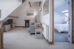 The Nest - 1 Bedroom Apartment - Tenby