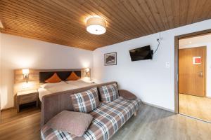 One-Bedroom Apartment 3 - Annex room in Pension St.Lukas