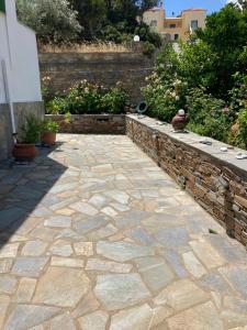 AGKYRA Rooms (Faith)