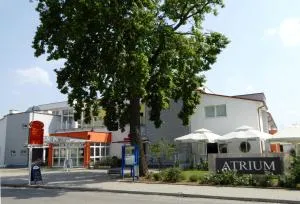 Atrium Gästezimmer und Restaurant - Hohenau an der March - Kúty