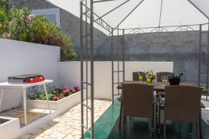 Holiday House Oleander