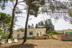 TRULLI MELOGINO with private beach volley camp