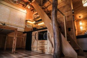 Casa na Árvore Morada dos Vagalumes