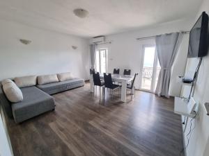 Apartment Maya 2