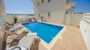 Pernera Holiday Villa 012