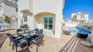 Pernera Holiday Villa 012