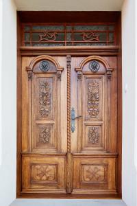 Vinařský dům, Vinařství Popela Perná