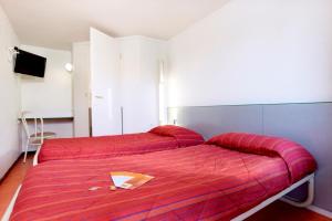 Hotels Premiere Classe Tarbes - Bastillac : photos des chambres