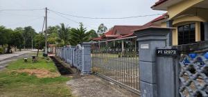 MumNKidzzz Homestay at Kerteh
