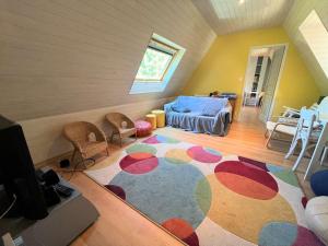 Maisons de vacances Grande maison familiale a 800m de la plage de Kermor avec jardin - FR-1-481-122 : photos des chambres