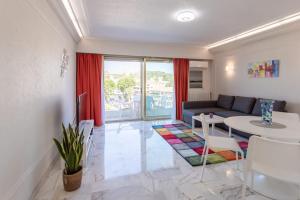 Superbe appartement avec terrasse vue mer et hippodrome de Cagnes sur Mer