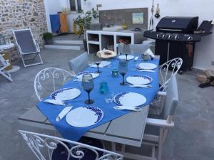 Cozy house with relaxing backyard