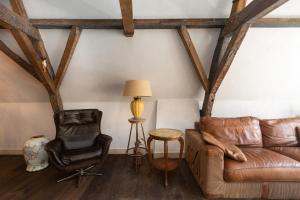 The Loft 300 - R Q C