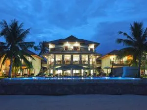 Sara Beachfront Boutique Resort - Pathiu