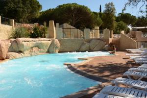 Campings Camping les Cigales : photos des chambres