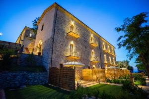 Deluxe Double Room with Balcony and Sea View room in Tenuta Ciminata Greco