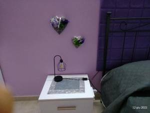 ALLOGGIO VIOLA nel CUORE DI SORIANO